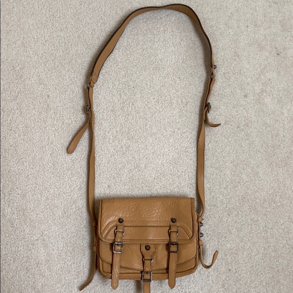 Ash Leather Zippered Crossbody